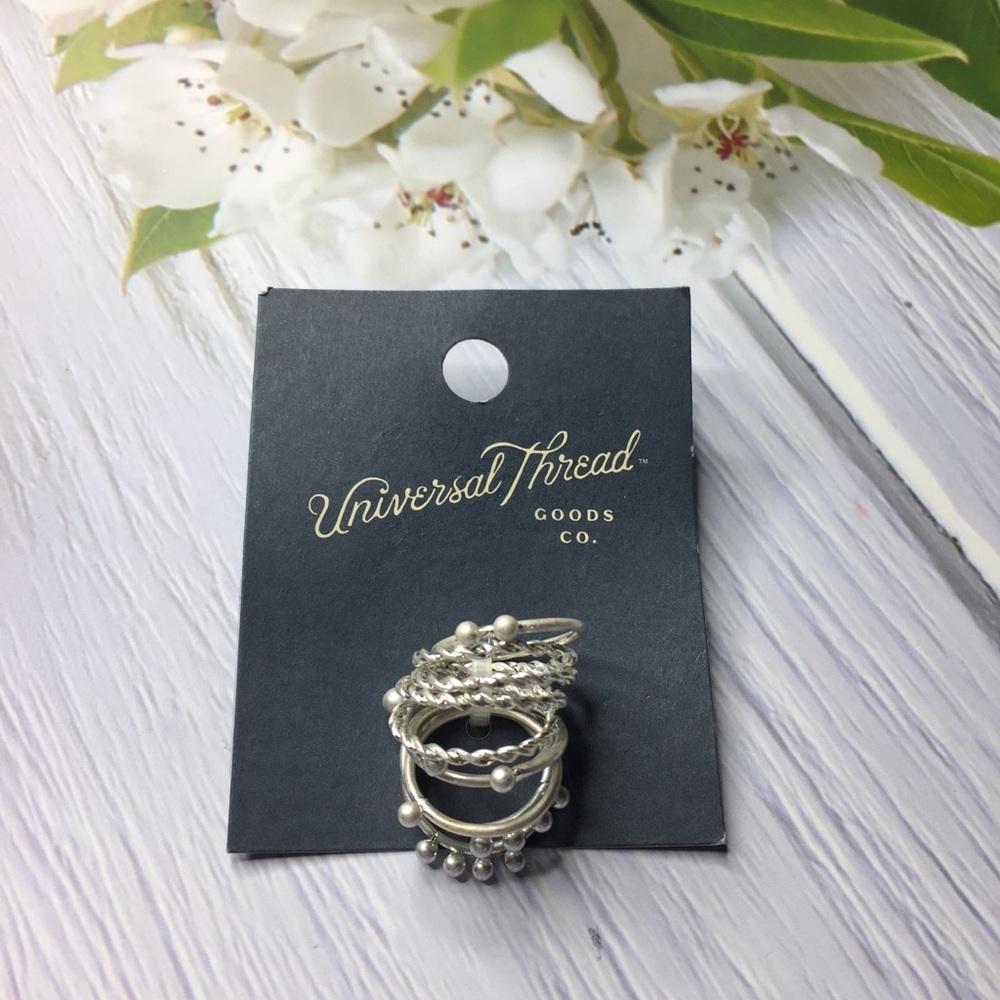 NWT Universal Thread 10 Piece Silver Tone Ring Set